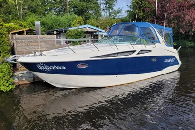 2011 Bayliner 335