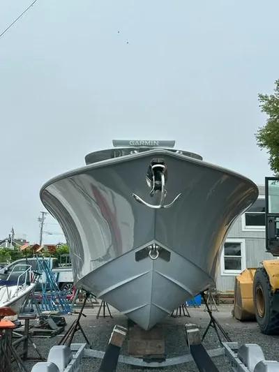 Fortuna Yacht Photos Pics 2021 SeaVee 370z boat on trailer, front view, with Garmin equipment.