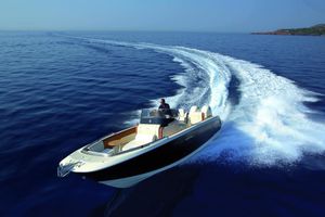 2023 Invictus FX 270