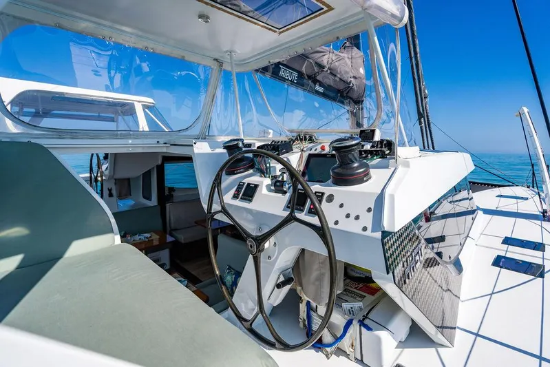 Tribute Yacht Photos Pics 