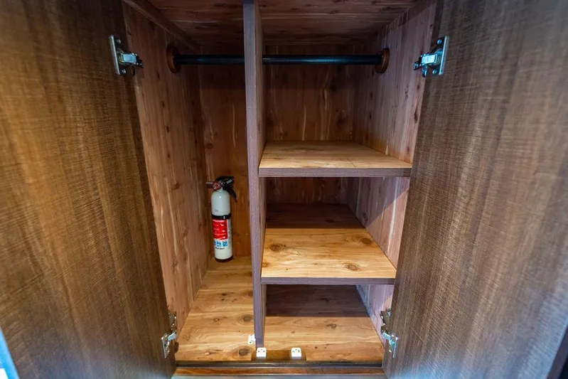 Tribute Yacht Photos Pics 