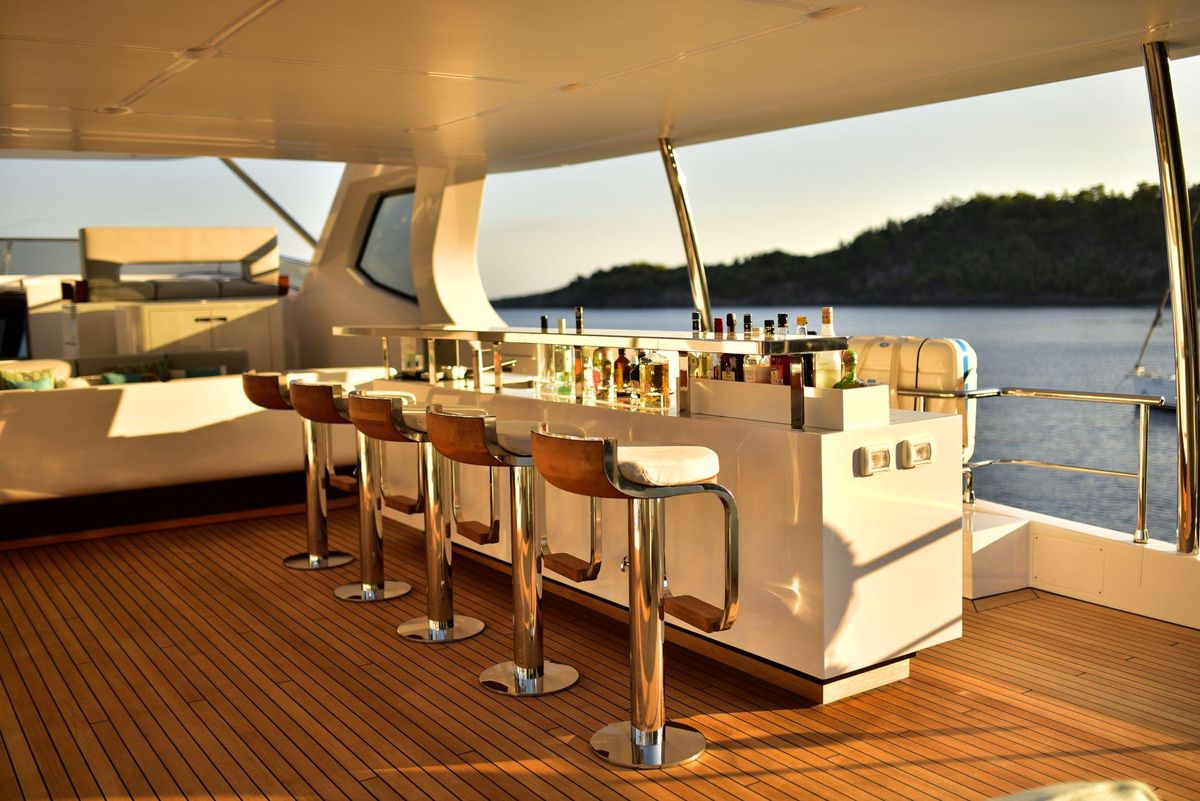 2022 Azimut 114 