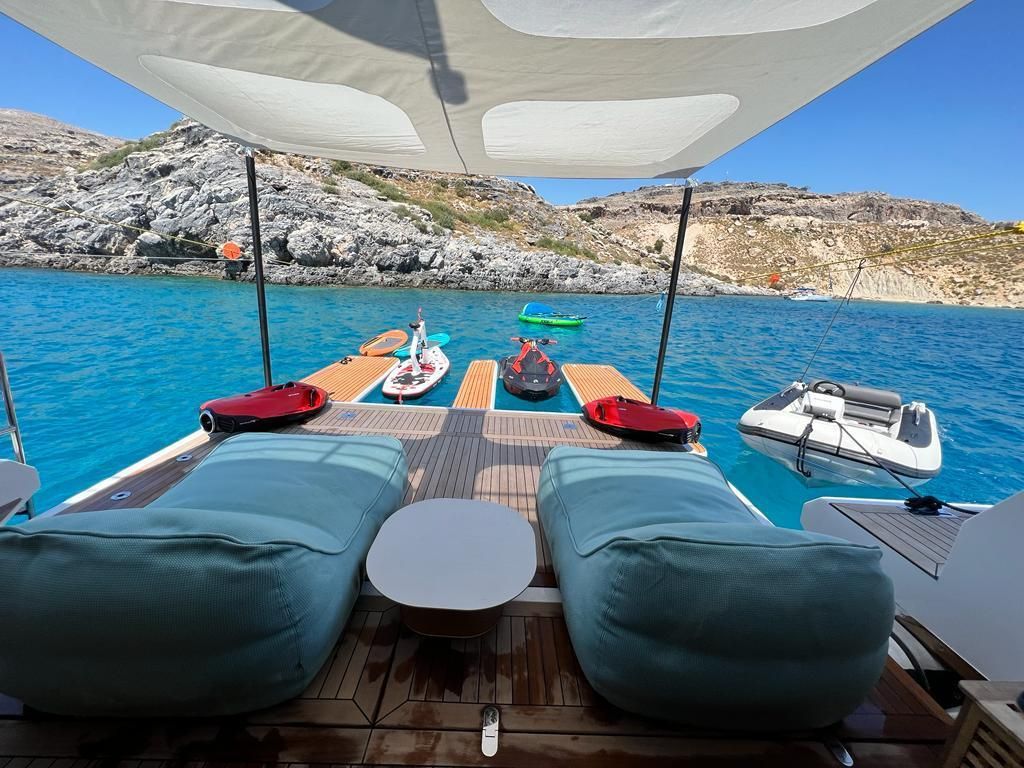 2022 Azimut 114 