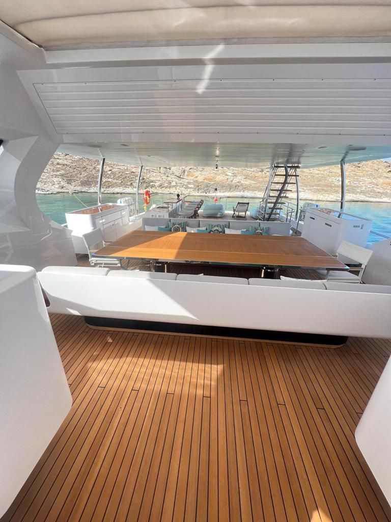 2022 Azimut 114 