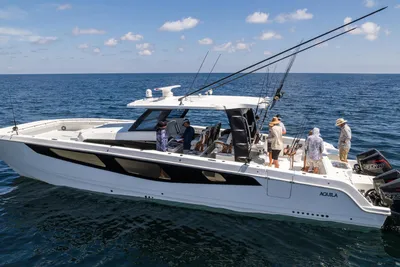 Aquila 47 Molokai