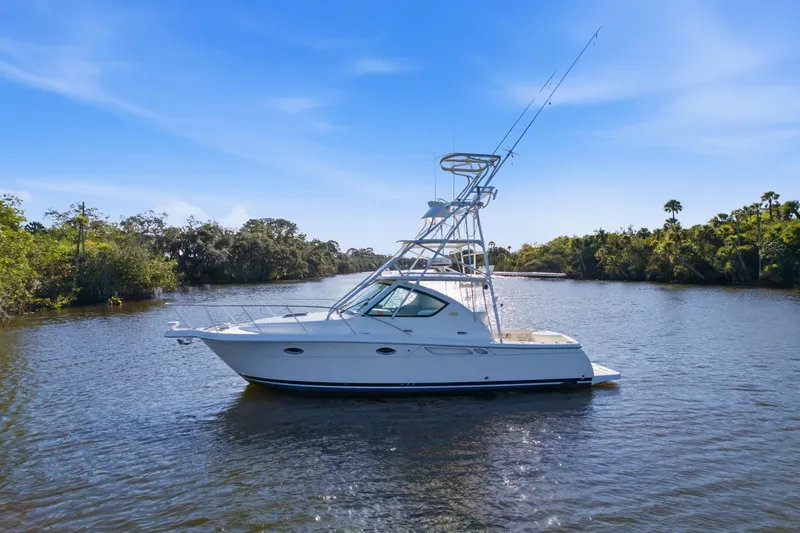 Serenity Yacht Photos Pics Tiara 31 Serenity- Profile