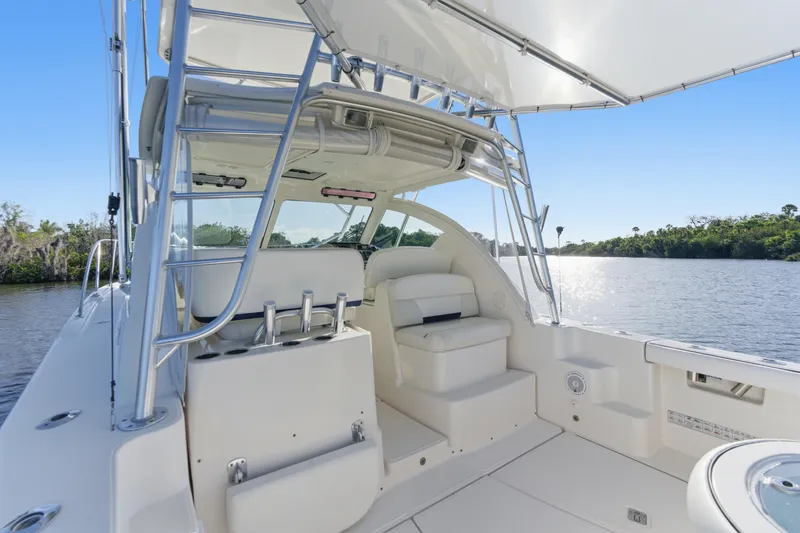 Serenity Yacht Photos Pics Tiara 31 Serenity- Cockpit