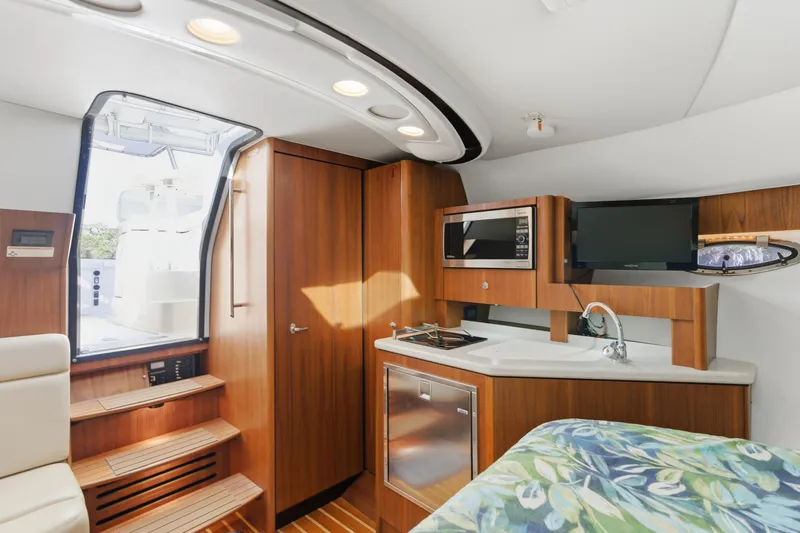 Serenity Yacht Photos Pics Tiara 31 Serenity- Cabin/Galley