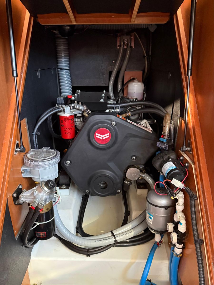2019 Beneteau 41 