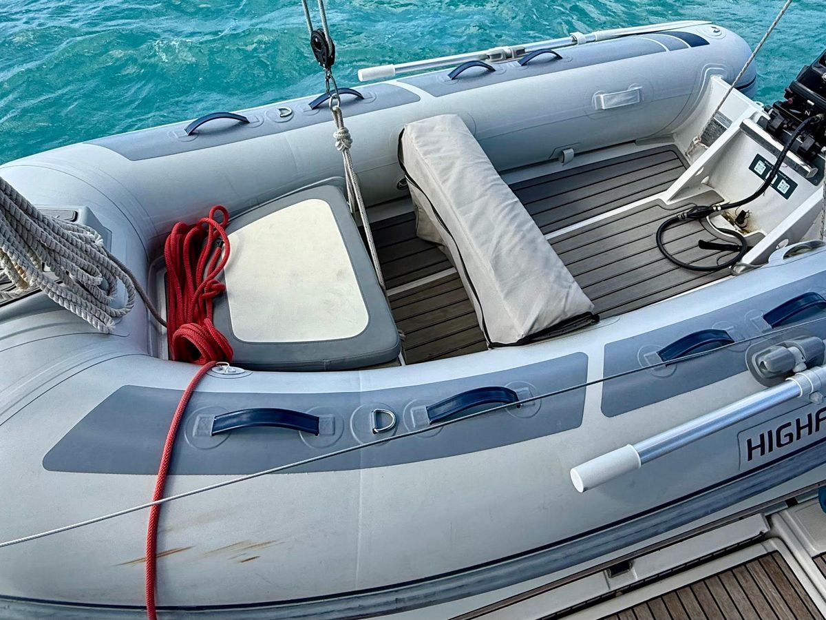 2019 Beneteau 41 