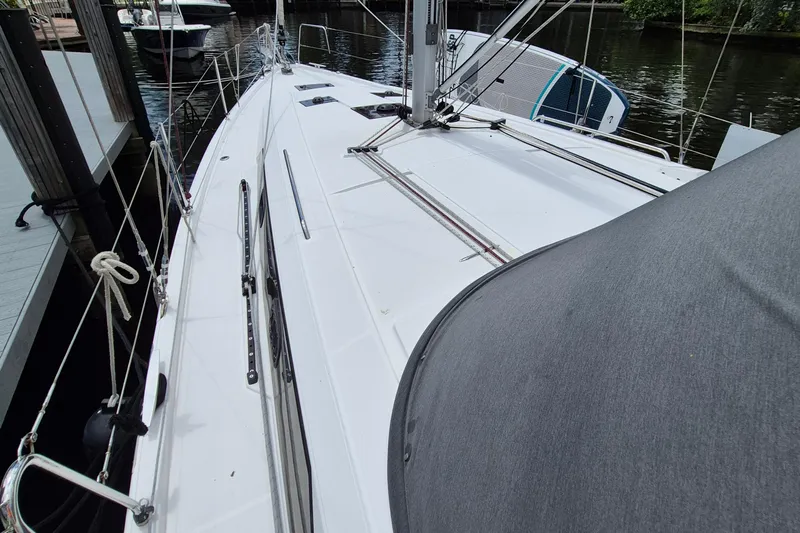 Wanderer Yacht Photos Pics 2019 Beneteau Oceanis 41.1 sailboat docked, showcasing sleek deck design and rigging.