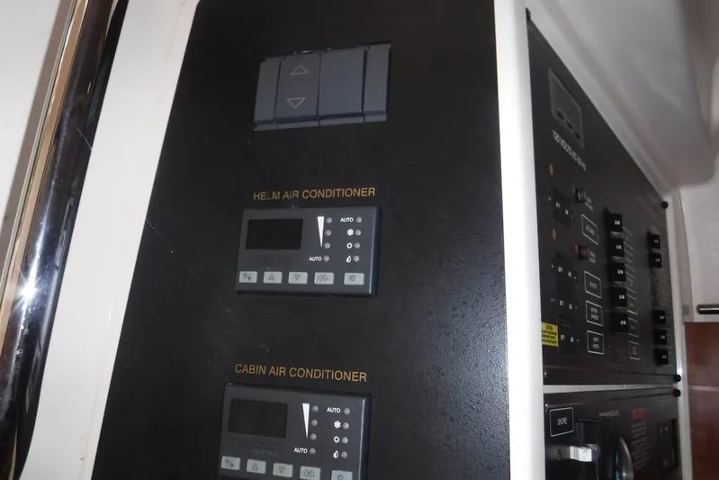  Yacht Photos Pics 2014 Grady-White Freedom 335 air conditioning controls for helm and cabin.