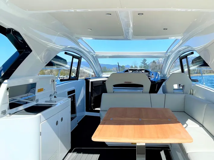 Ancnhor Man 2 Yacht Photos Pics 