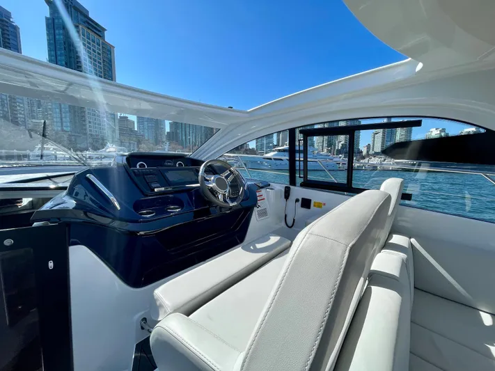 Ancnhor Man 2 Yacht Photos Pics 