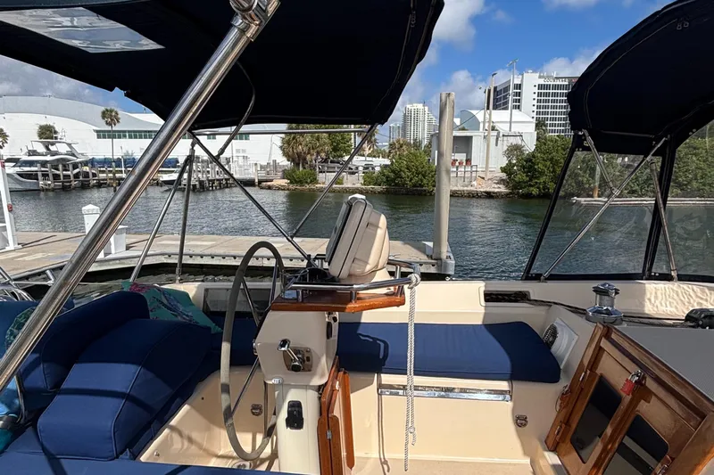 Ruby Lee Yacht Photos Pics 