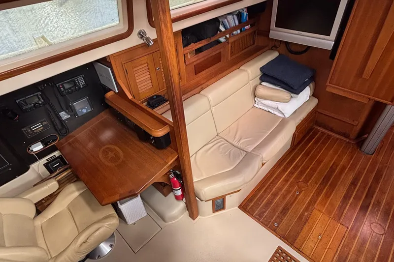 Ruby Lee Yacht Photos Pics 