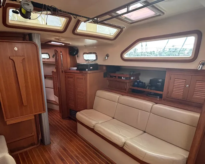 Ruby Lee Yacht Photos Pics 