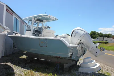 Sea Hunt Ultra 255 SE