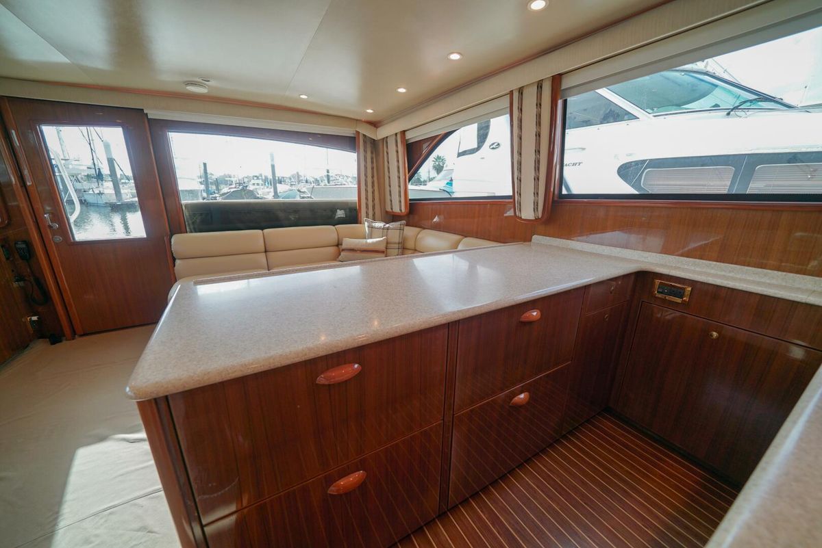2007 Viking 45 