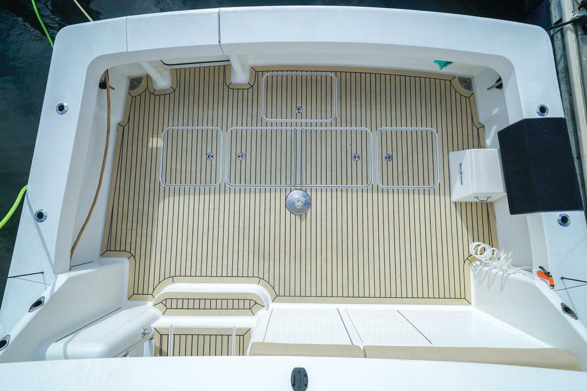 2007 Viking 45 