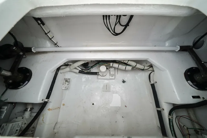 Bad Habits Yacht Photos Pics 