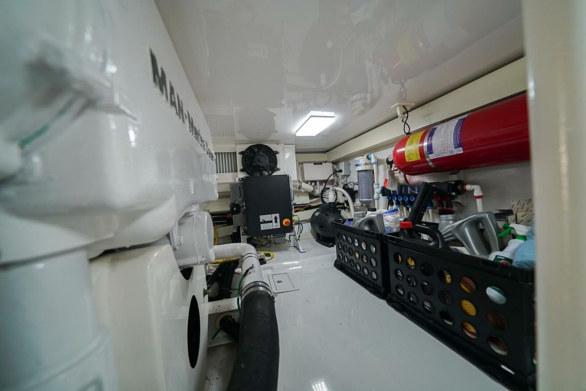 2007 Viking 45 