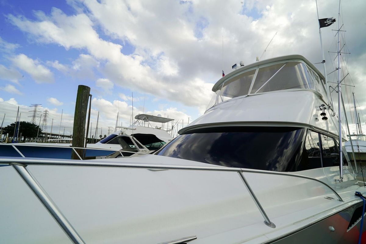 2007 Viking 45 