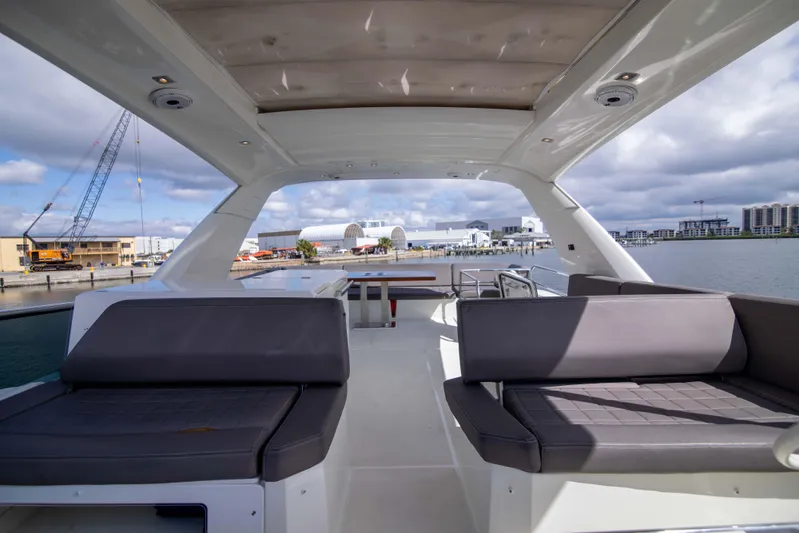 Prestige Worldwide Yacht Photos Pics 