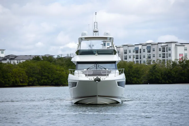 Prestige Worldwide Yacht Photos Pics 