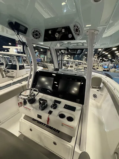  Yacht Photos Pics 2025 Sportsman 302 Open - Image 13