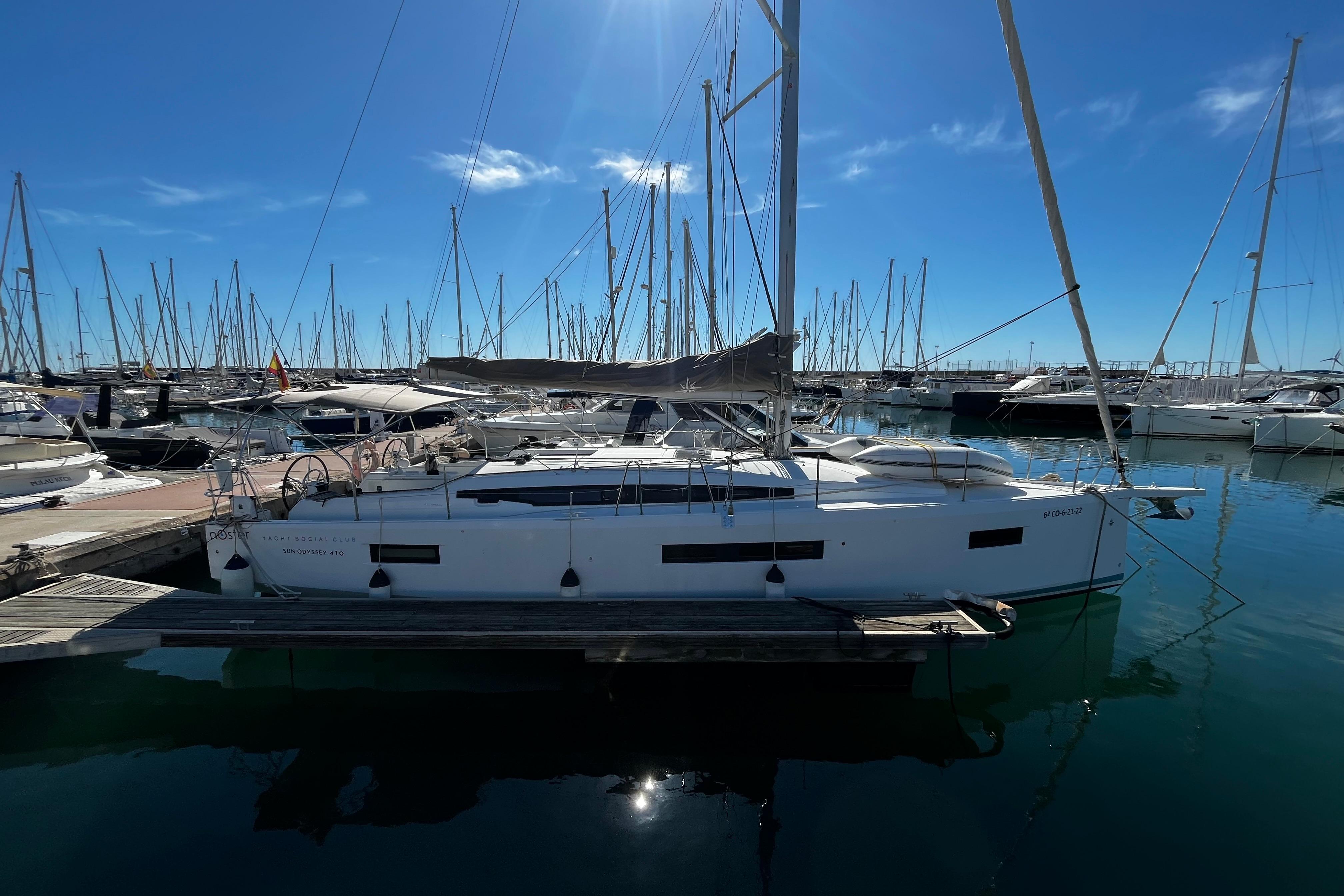 2022 Jeanneau Sun Odyssey 410