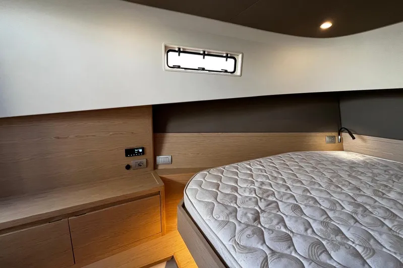 Esimar Yacht Photos Pics Luxurious cabin interior of 2023 Solaris Power 40 Open yacht with modern design.