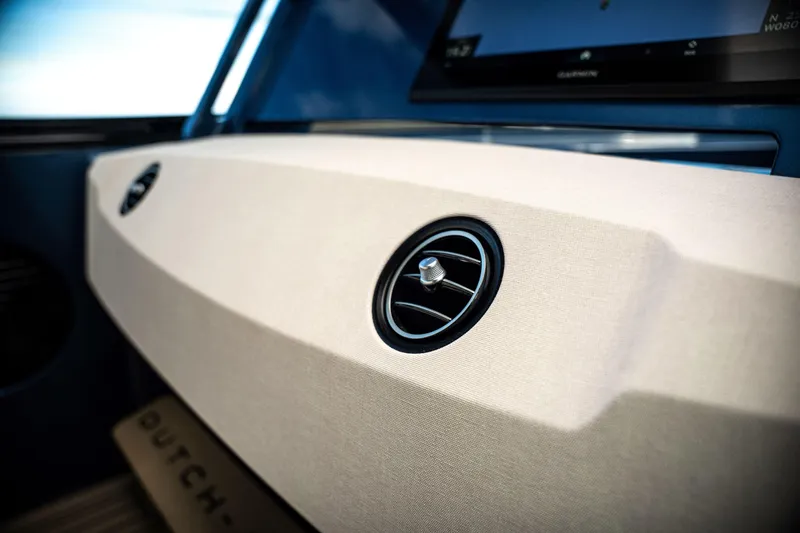  Yacht Photos Pics Interior of 2025 Dutch American DA 53, featuring sleek air vents and modern dashboard design.