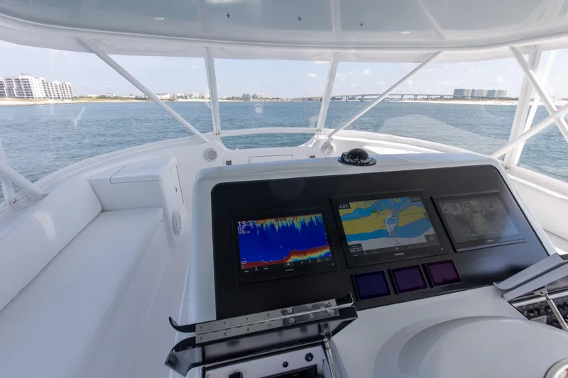 Jessi Sue Yacht Photos Pics 2006 68 Viking Sportfisher Jessi Sue Bridge