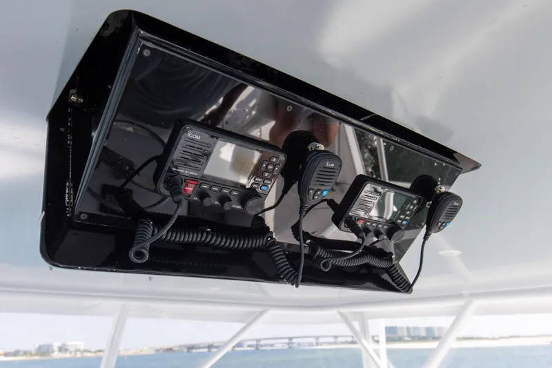 Jessi Sue Yacht Photos Pics 2006 68 Viking Sportfisher Jessi Sue Bridge