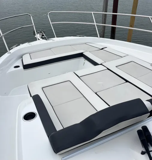  Yacht Photos Pics 2021 Jeanneau Leader 12.5 WA boat with spacious sunbathing deck and sleek design.
