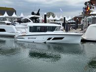 2023 Quarken 27 Cabin