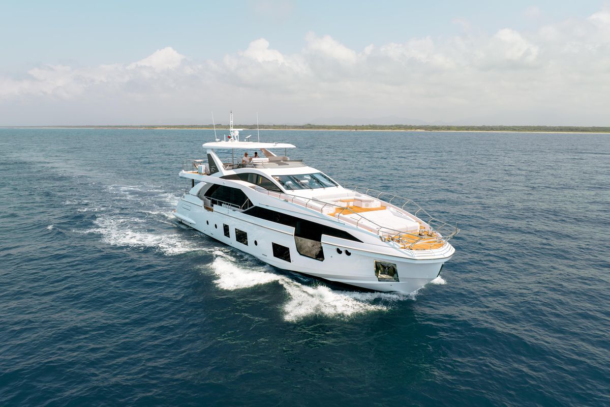 2023 Azimut 87 