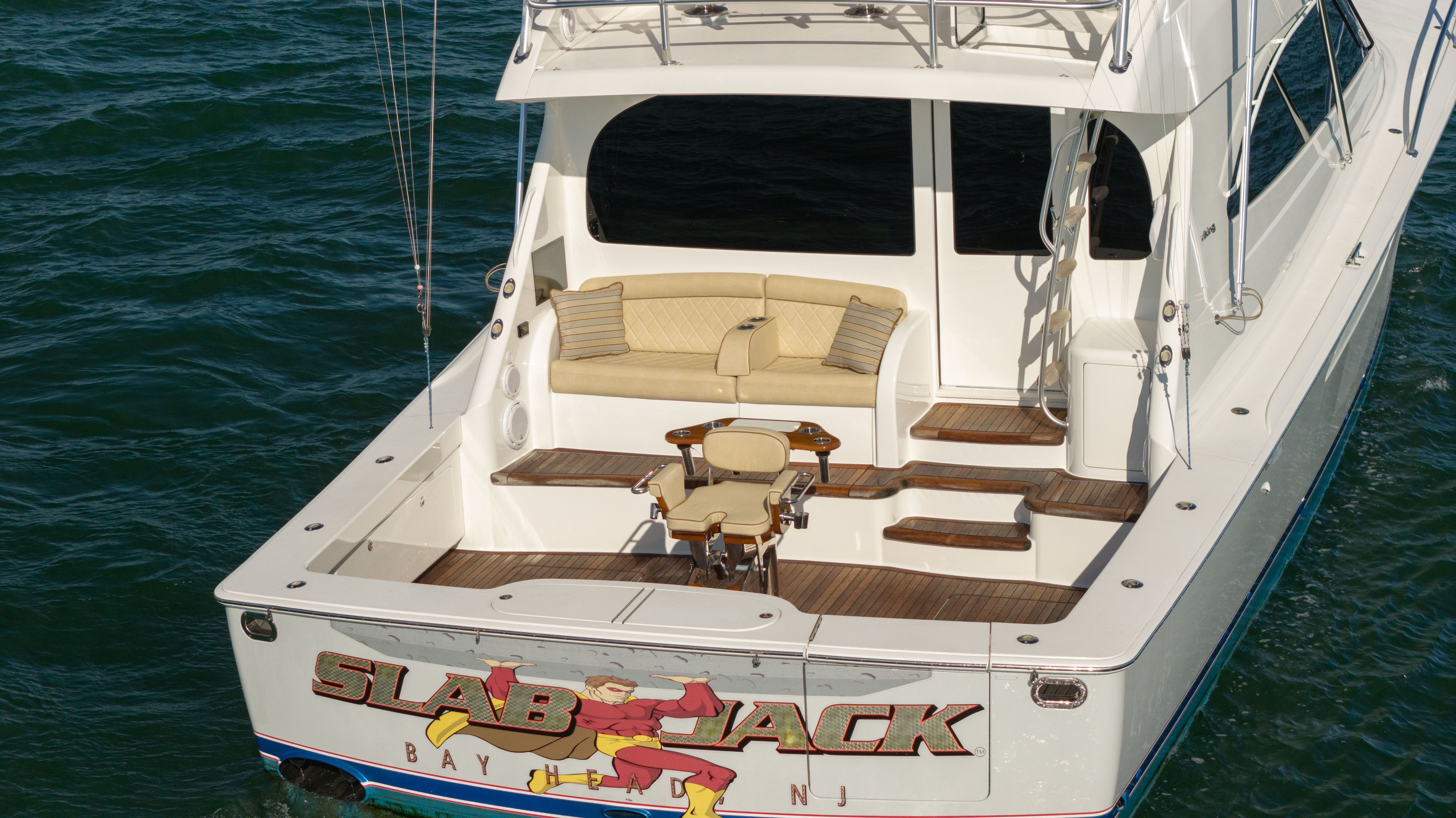 Yacht