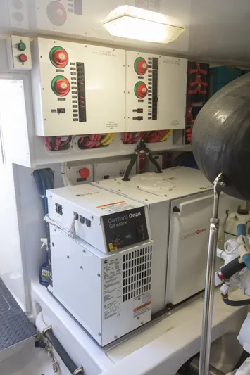 Slabjack Yacht Photos Pics 