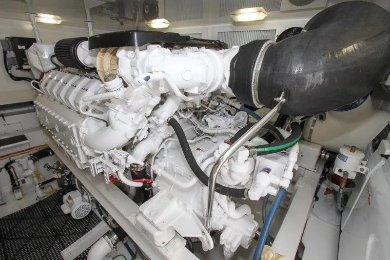 Slabjack Yacht Photos Pics 