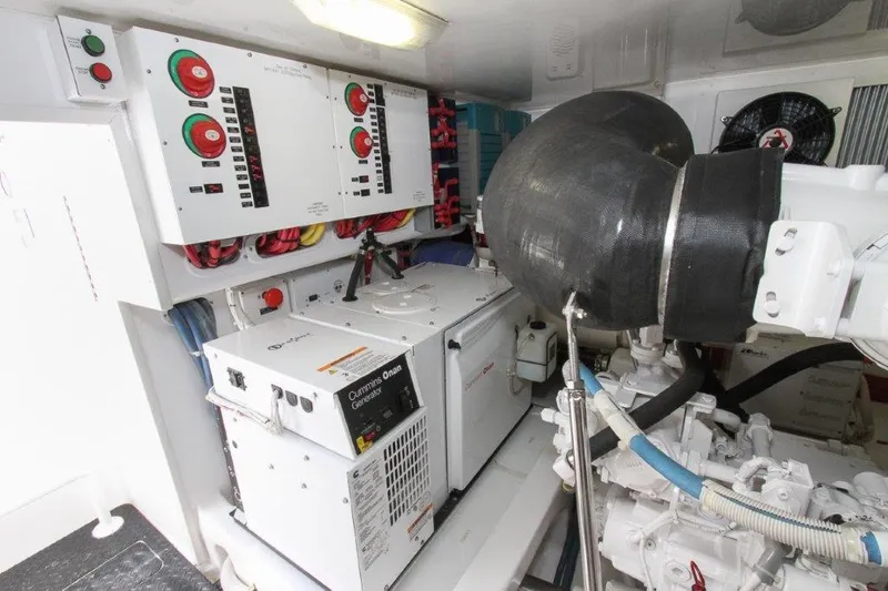 Slabjack Yacht Photos Pics 