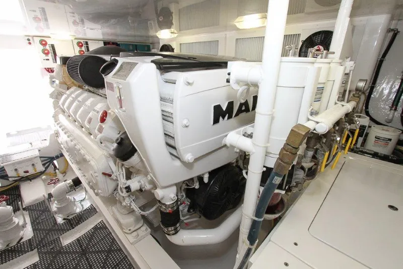 Slabjack Yacht Photos Pics 