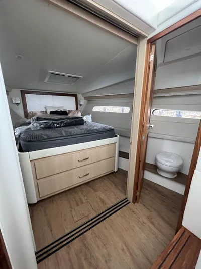  Yacht Photos Pics 2023 Regal 38 Grande Coupe - Image 17