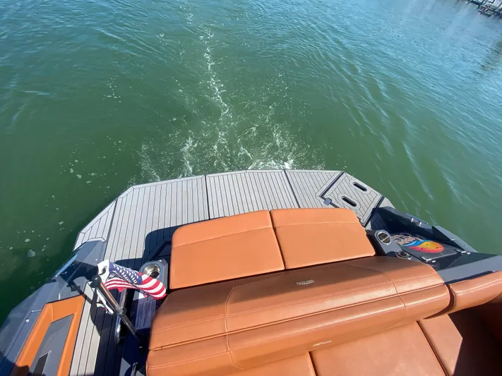 Happy Ours Yacht Photos Pics 