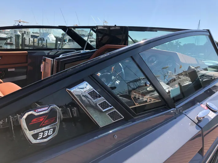 Happy Ours Yacht Photos Pics 