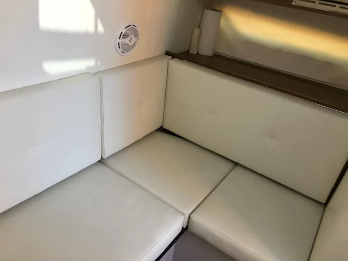 Happy Ours Yacht Photos Pics 