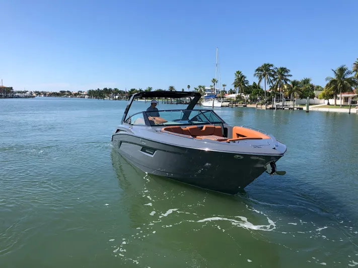 Happy Ours Yacht Photos Pics 