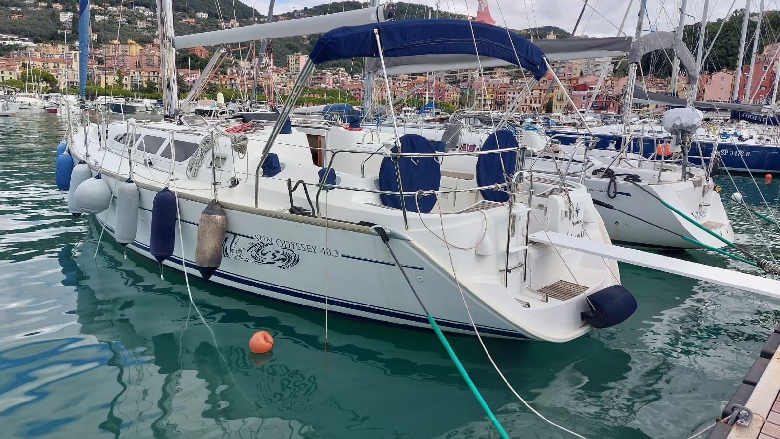 Jeanneau Sun Odyssey 40.3 Usado en La Spezia Cosas de Barcos