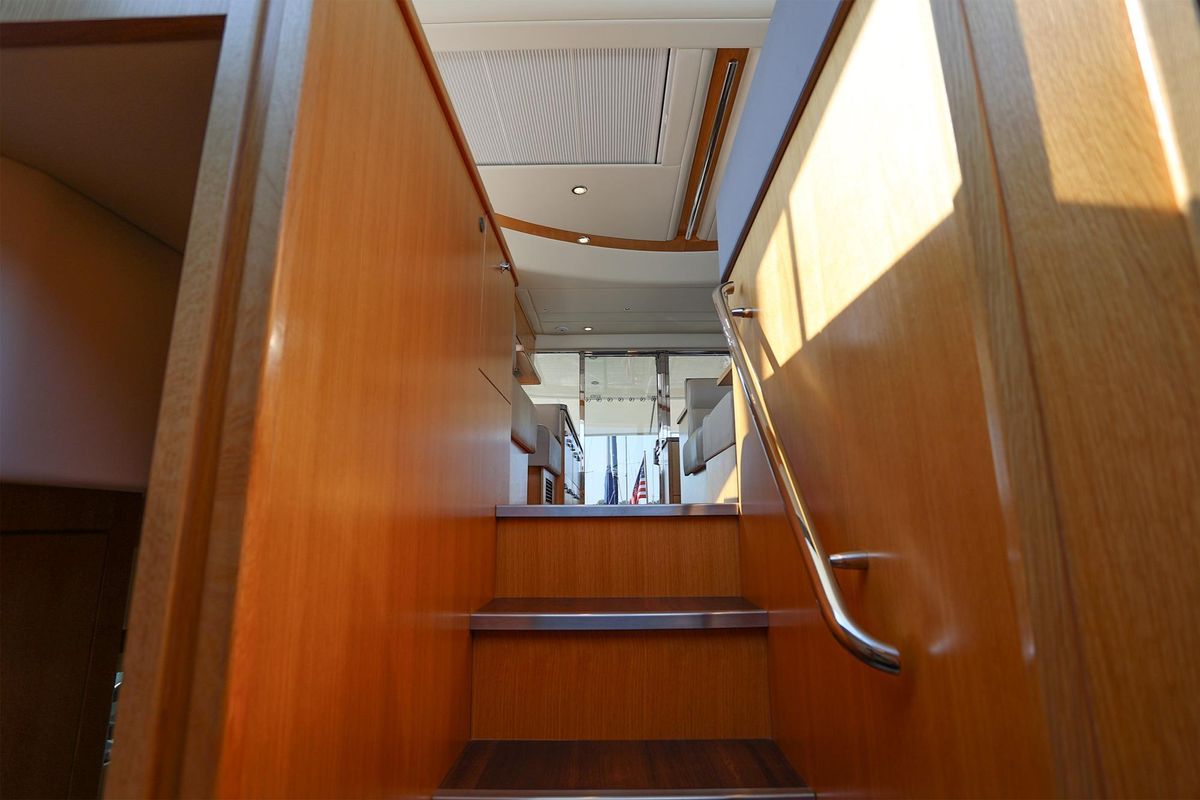 2016 Riviera 57 